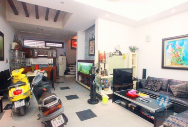 Quiet house with good quality for rent in Nghi Tam Street, Tay Ho, Hanoi